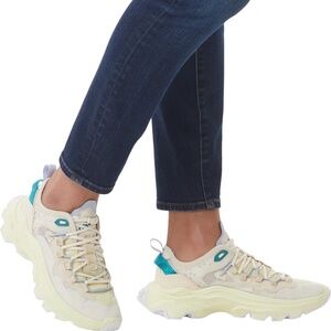 Sorel Kinetic Breakthru Tech Lace | Women's Size US 7 | New in Box